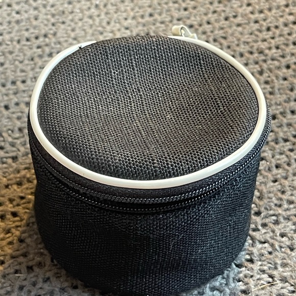 Kate Spade - Picture 2 of 6